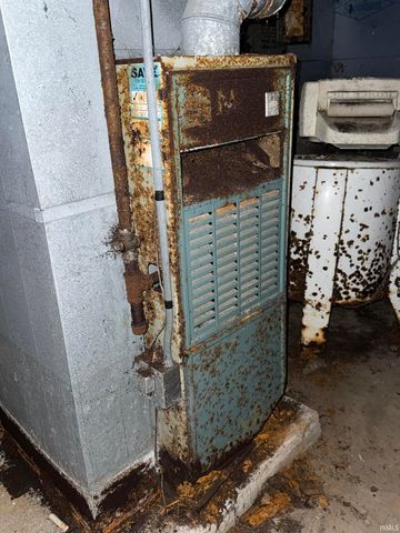 221 E Williams Street, Fort Wayne, IN 46803