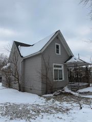 221 E Williams Street, Fort Wayne, IN 46803