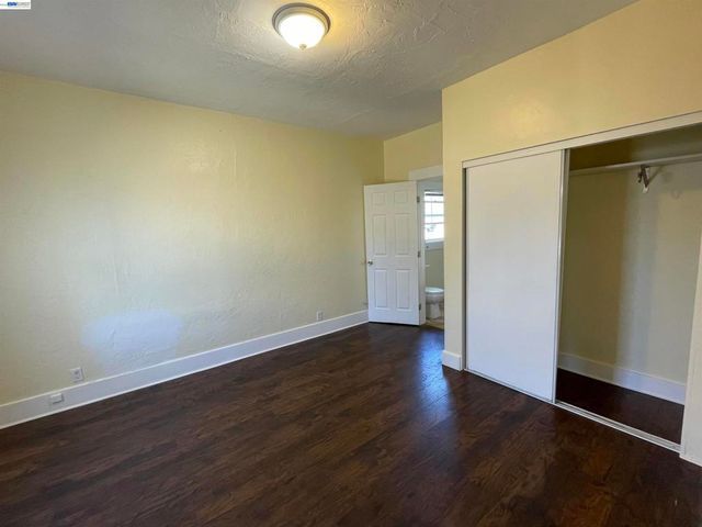 9826 C St, Oakland, CA 94603