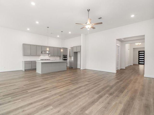 29738 Shady Glade, Magnolia, TX 77354