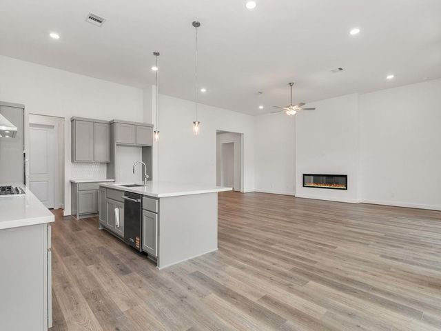 29738 Shady Glade, Magnolia, TX 77354