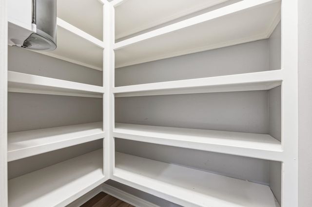 3839 N Lily Ct, Wichita, KS 67101