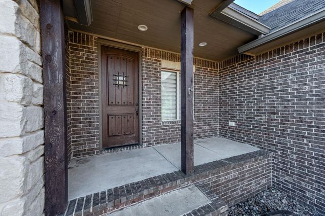 3839 N Lily Ct, Wichita, KS 67101