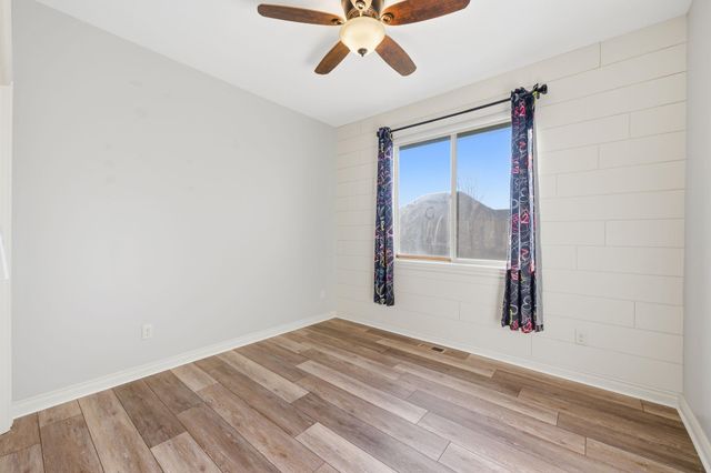 3839 N Lily Ct, Wichita, KS 67101