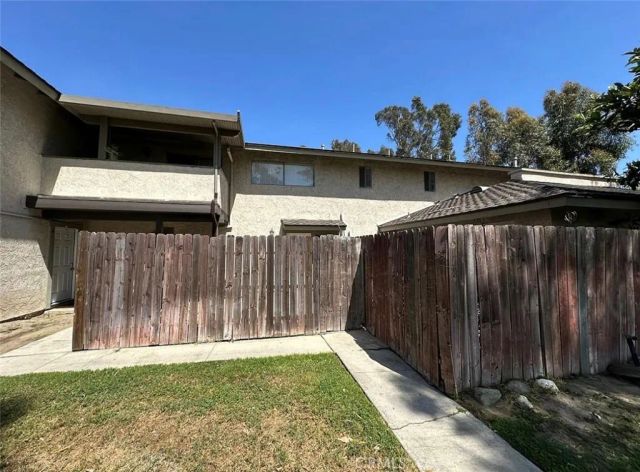 1501 E Fairfield Court 2, Ontario, CA 91761
