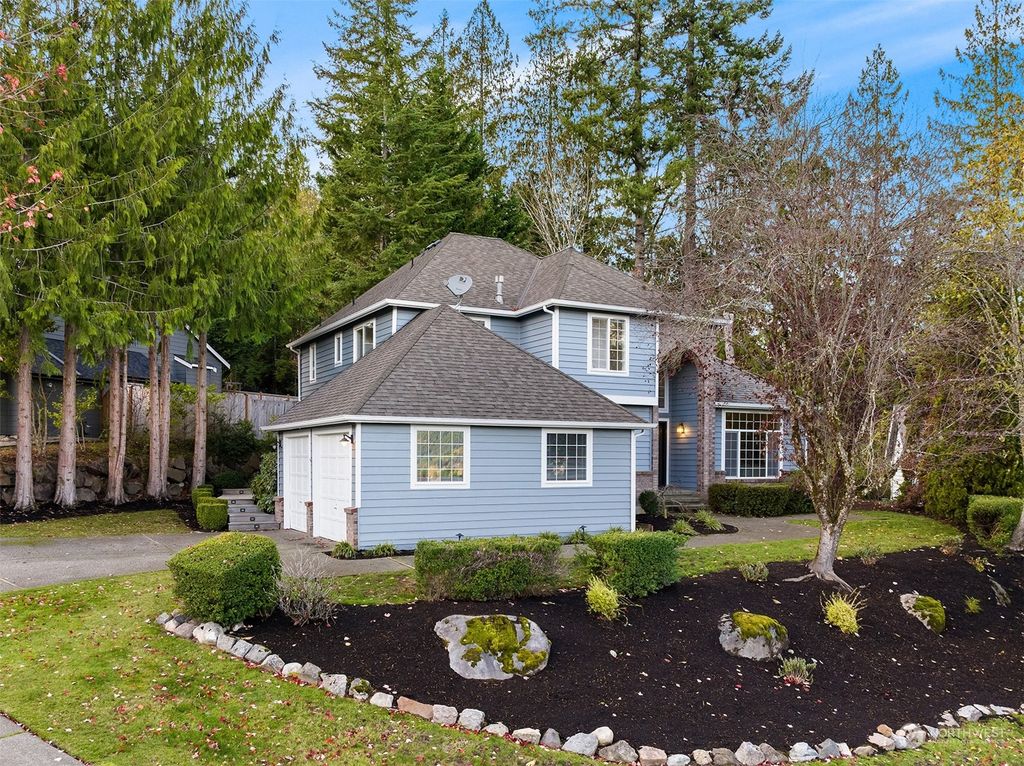 Image 1 of property listing at 1450 SW 10th Street, North Bend, WA 98045