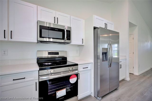 2731 W Albatross Road, Avon Park, FL 33825