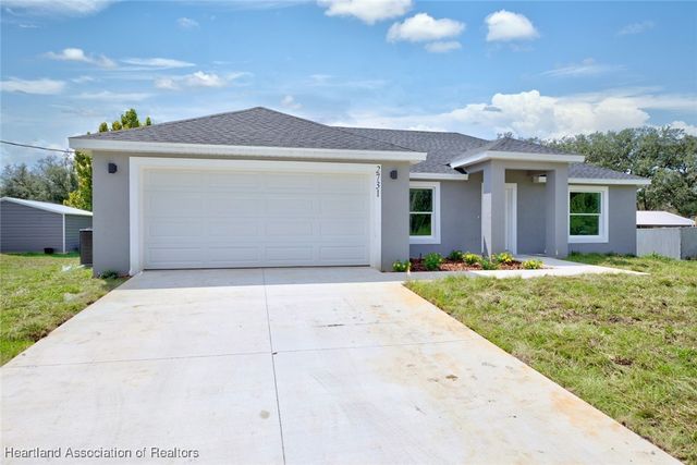 2731 W Albatross Road, Avon Park, FL 33825