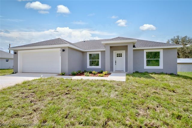 2731 W Albatross Road, Avon Park, FL 33825