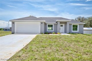 2731 W Albatross Road, Avon Park, FL 33825