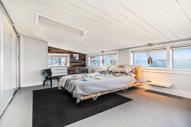 274 Hawley Center Drive, Girard Twp, MI 49036