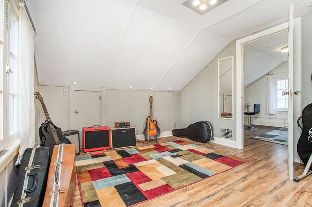 274 Hawley Center Drive, Girard Twp, MI 49036