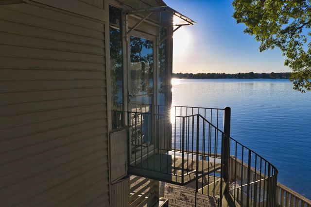 274 Hawley Center Drive, Girard Twp, MI 49036