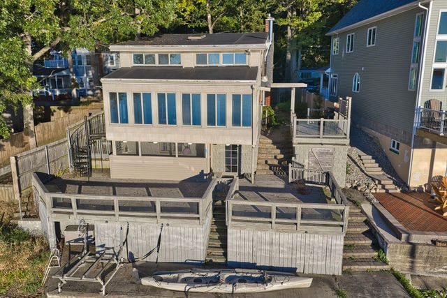 274 Hawley Center Drive, Girard Twp, MI 49036