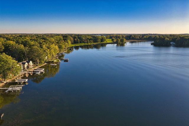 274 Hawley Center Drive, Girard Twp, MI 49036