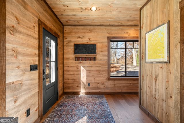 294 Campbell Camp Circle, Blue Ridge, GA 30513