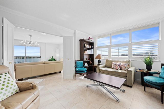 2600 N Flagler Drive 1007, West Palm Beach, FL 33407