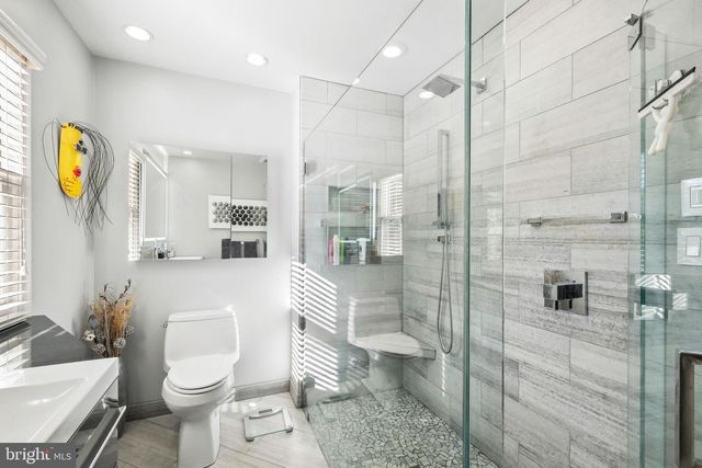 9632 TRAILRIDGE TER, Potomac, MD 20854