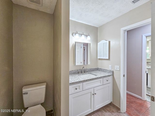 7972 STATE RTE 100, Keystone Heights, FL 32656