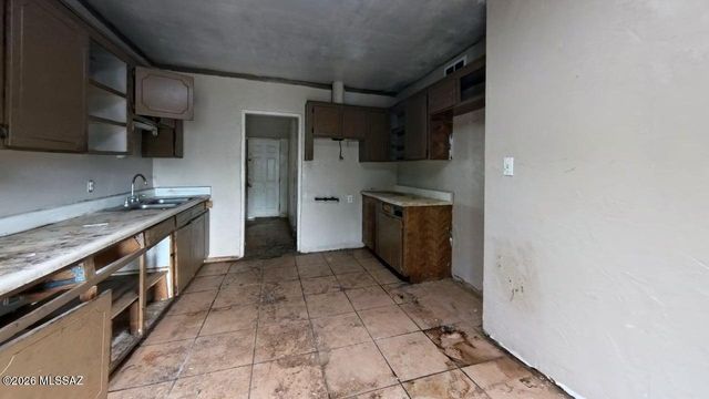 16244 N Ave Del Canada, Tucson, AZ 85739