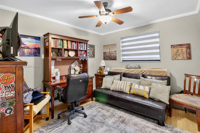 15010 Dunbarton Place, Miami Lakes, FL 33016