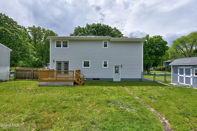 30 Fredrick Drive, Saratoga Springs, NY 12866