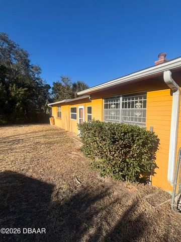 712 Westmoreland Road, Daytona Beach, FL 32114