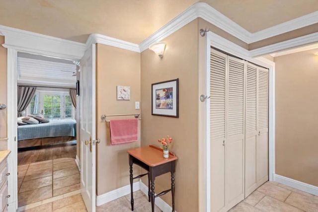 1285 Hidden Oaks Trail, Vista, CA 92084