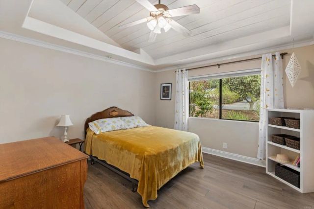 1285 Hidden Oaks Trail, Vista, CA 92084