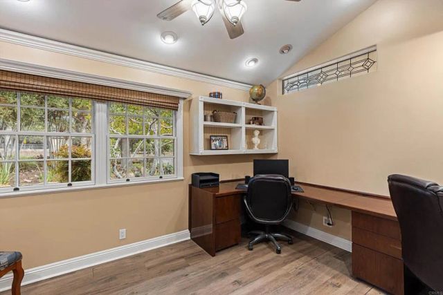 1285 Hidden Oaks Trail, Vista, CA 92084