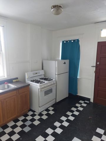 6221 S Campbell Avenue, Chicago, IL 60629