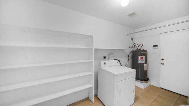 10842 Bentsen Palm, San Antonio, TX 78254