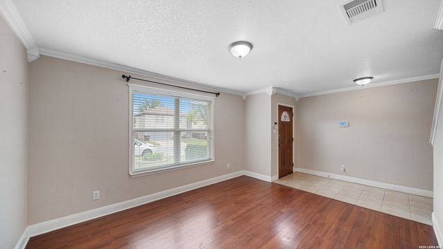 10842 Bentsen Palm, San Antonio, TX 78254