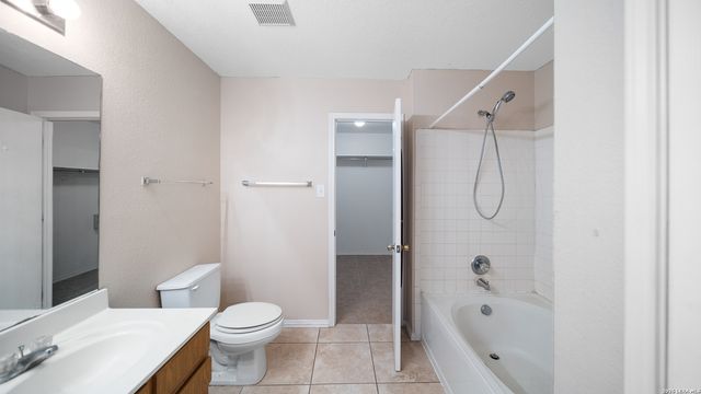 10842 Bentsen Palm, San Antonio, TX 78254