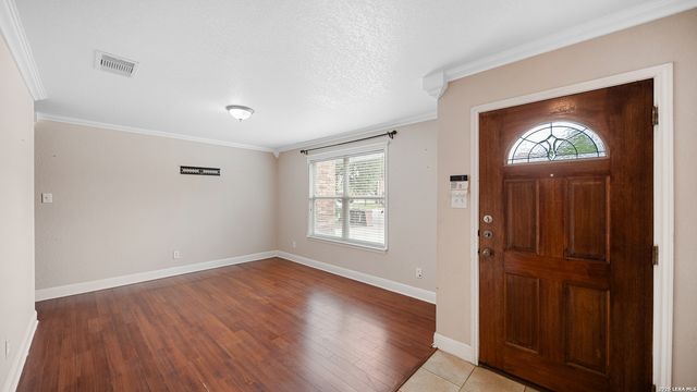 10842 Bentsen Palm, San Antonio, TX 78254