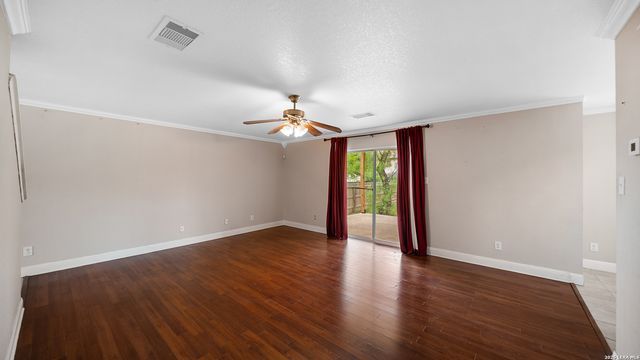 10842 Bentsen Palm, San Antonio, TX 78254