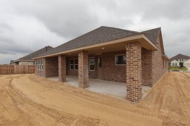 12906 Old Fashion Circle, Mont Belvieu, TX 77535