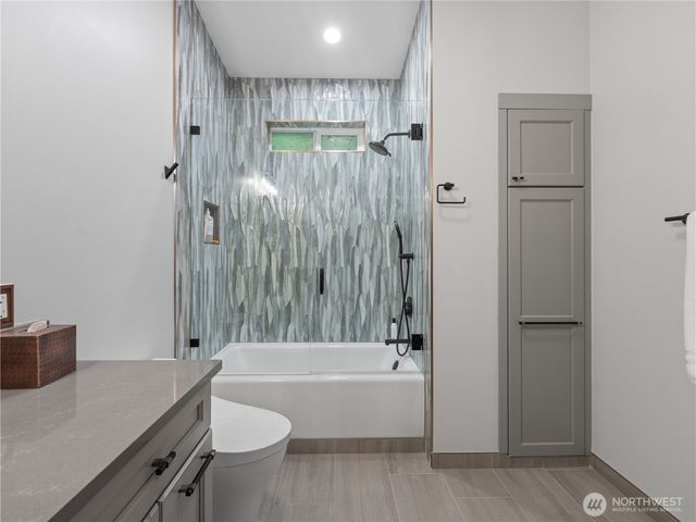 1351 Crestview Drive, Camano Island, WA 98282