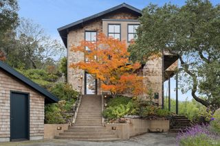 16 Dutch Valley Ln, San Anselmo, CA 94960