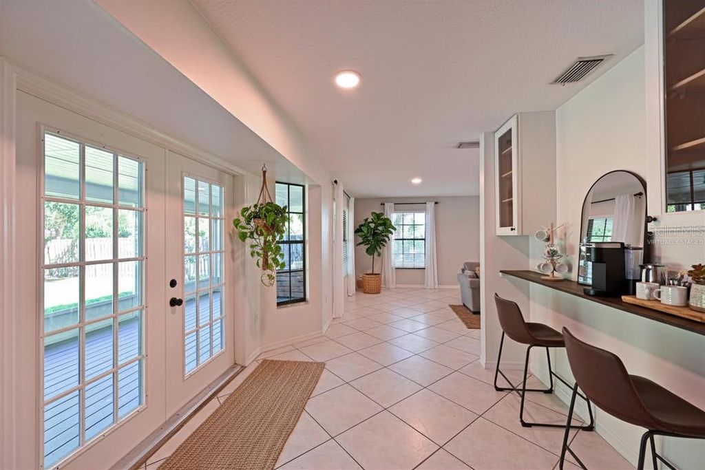 Image 9 of property listing at 1106 87TH STREET NW, Bradenton, FL 34209