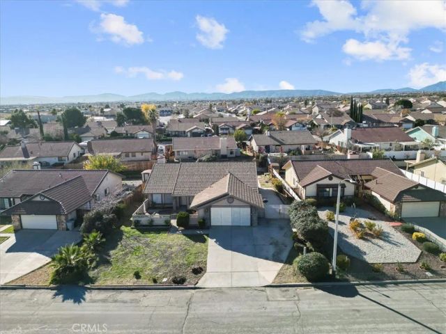 13511 Mountain Drive, Hesperia, CA 92344