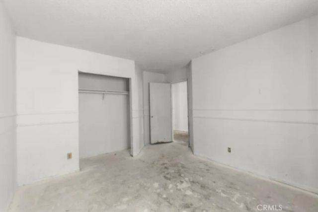 13511 Mountain Drive, Hesperia, CA 92344