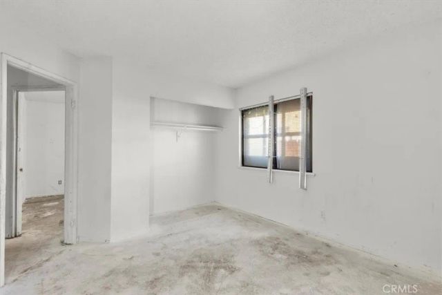 13511 Mountain Drive, Hesperia, CA 92344