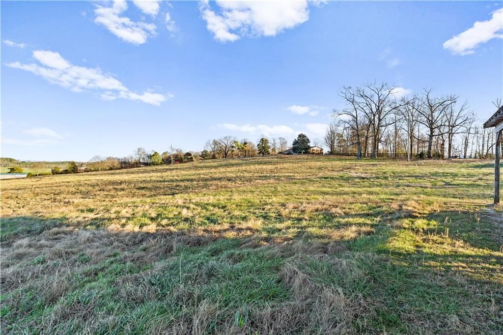 Image 14 of property listing at 2113.5 Union Grove Church Road SE, Adairsville, GA 30103