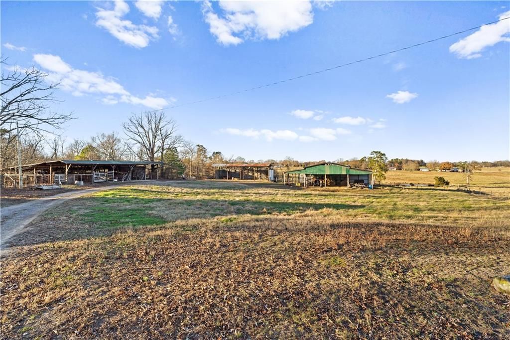 Image 18 of property listing at 2113.5 Union Grove Church Road SE, Adairsville, GA 30103