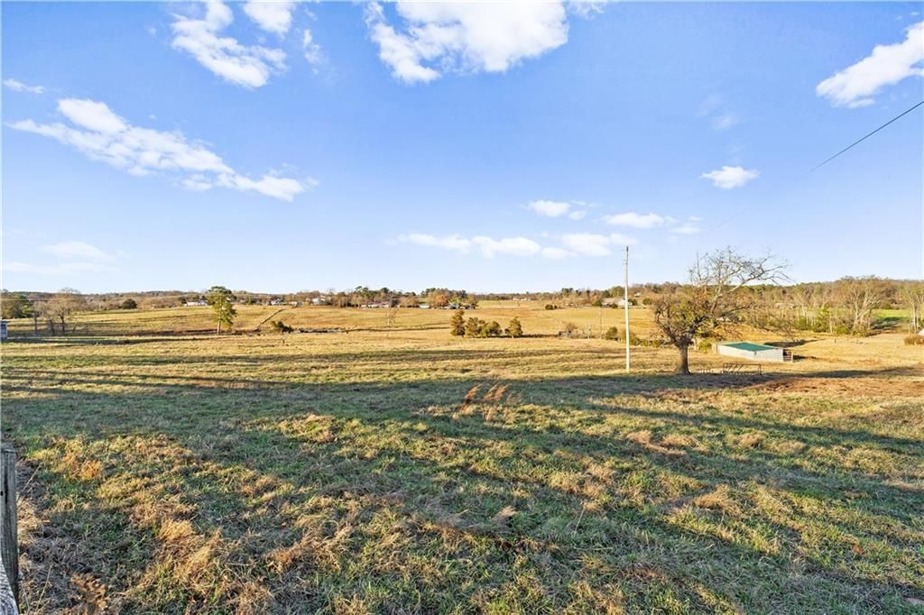Image 19 of property listing at 2113.5 Union Grove Church Road SE, Adairsville, GA 30103