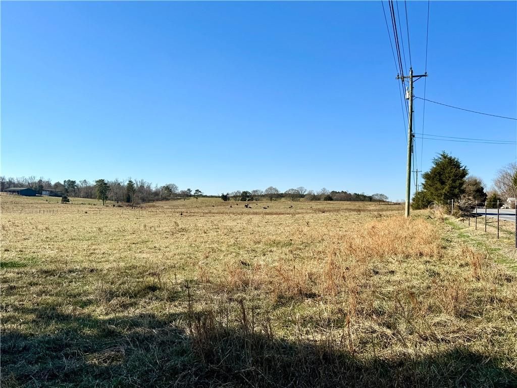 Image 27 of property listing at 2113.5 Union Grove Church Road SE, Adairsville, GA 30103