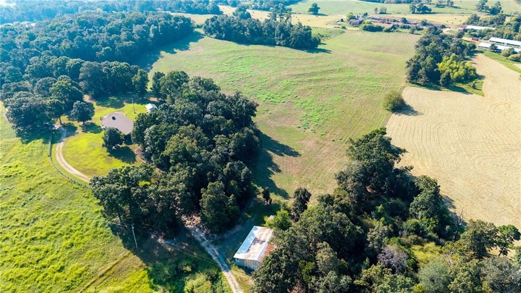 Image 39 of property listing at 2113.5 Union Grove Church Road SE, Adairsville, GA 30103