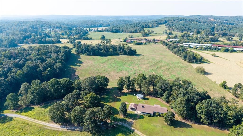 Image 45 of property listing at 2113.5 Union Grove Church Road SE, Adairsville, GA 30103