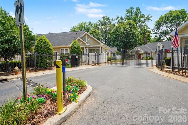 1106 Davant Lane, Charlotte, NC 28209